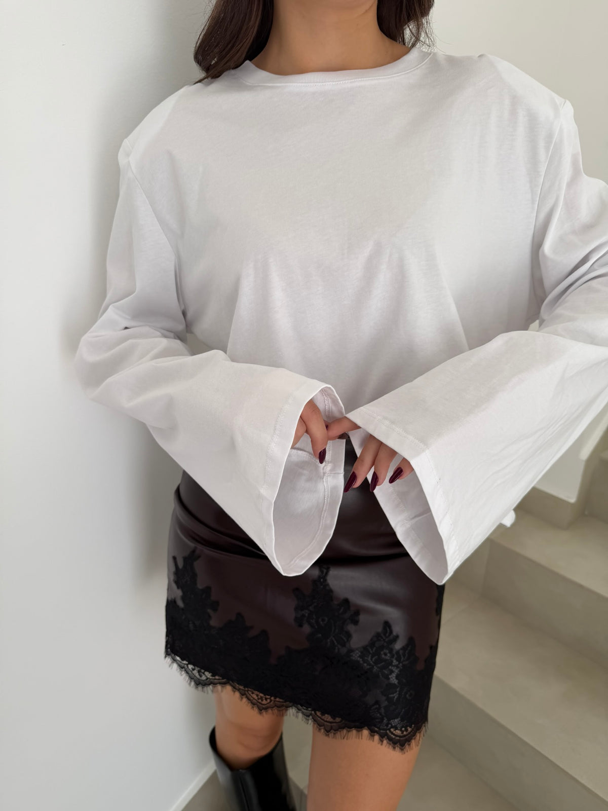 MAGLIA CON SPALLINE IN COTONE BY LUMINA