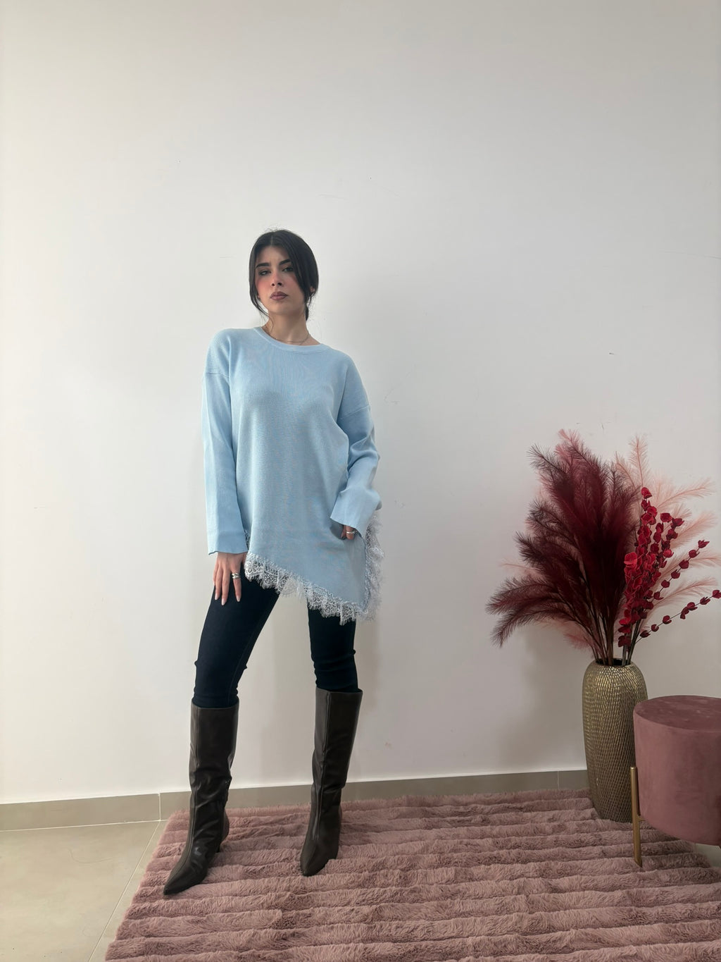 MAGLIA IN FILO CON  PIZZO  – PETALI DI PIZZO