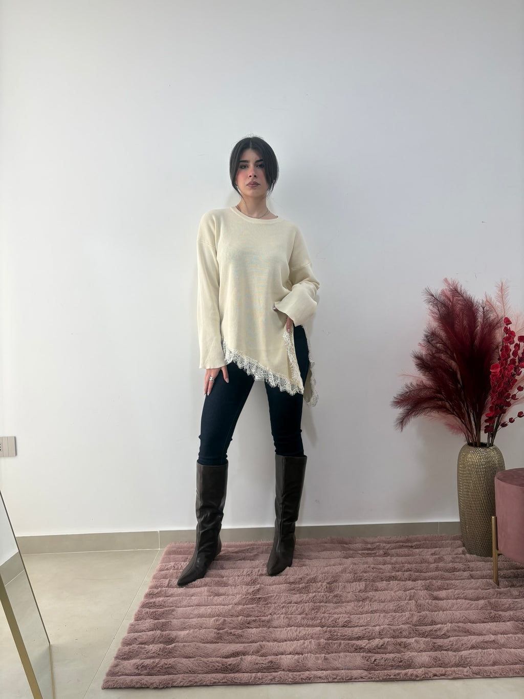 MAGLIA IN FILO IN PIZZO - PETALI DI PIZZO