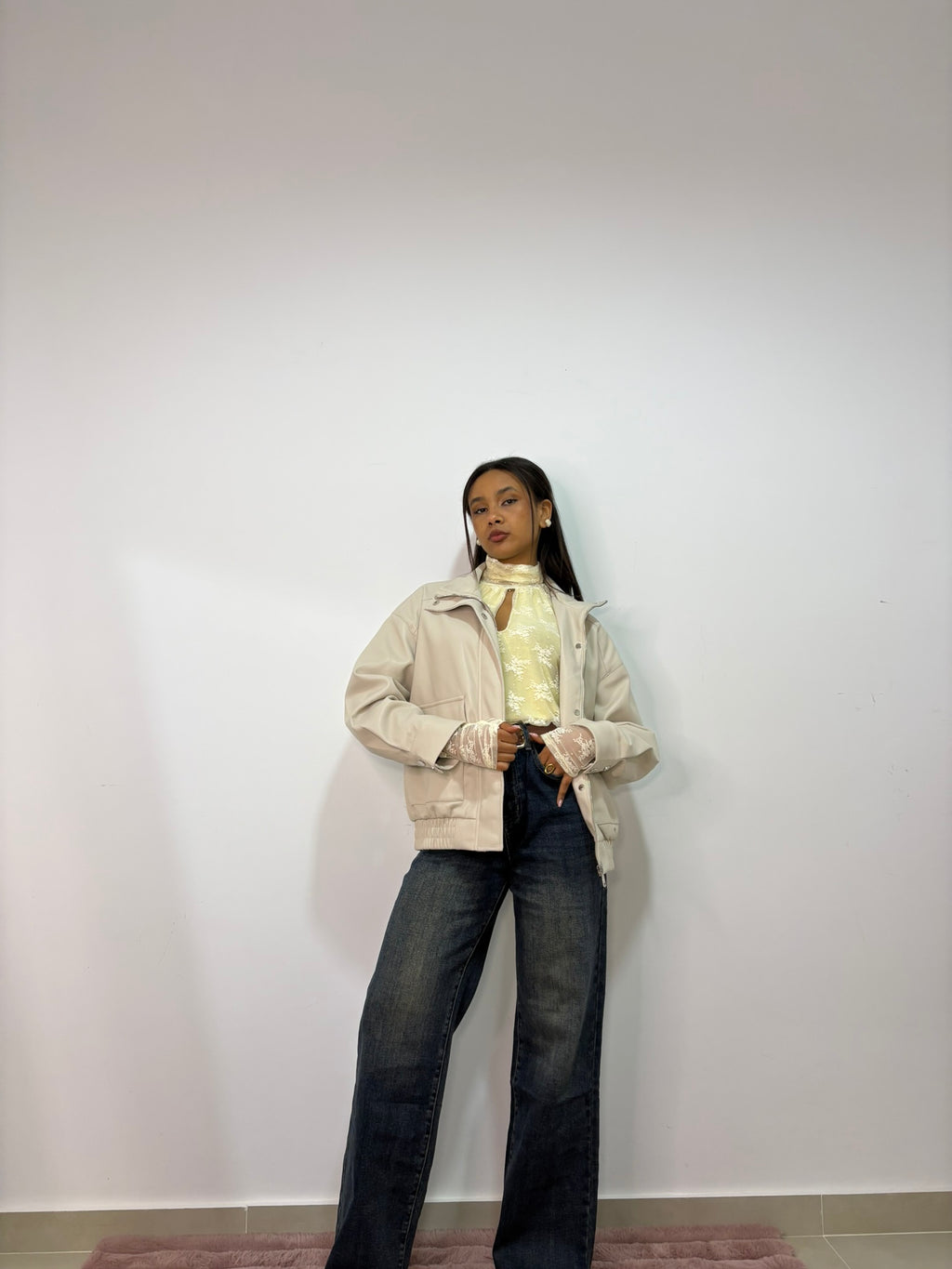BOMBER IN ECOPELLE -  " NOIR & CREME"