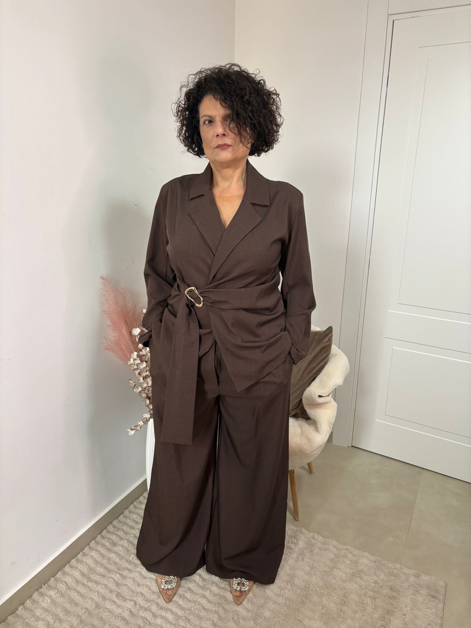TAILLEUR CURVY - " MOCHA"