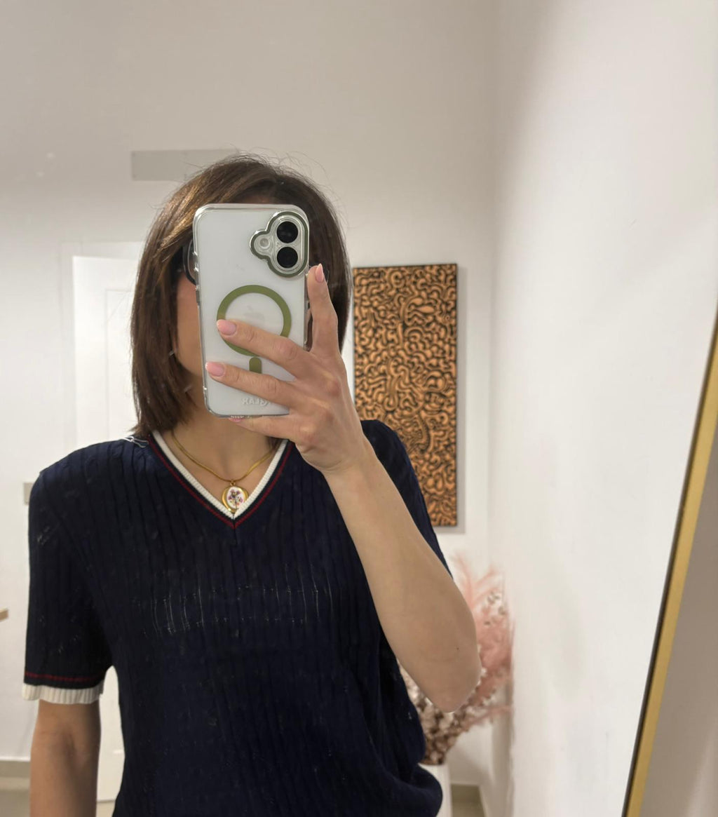 T-SHIRT IN FILO CON SCOLLO A V - " MINIMAL"